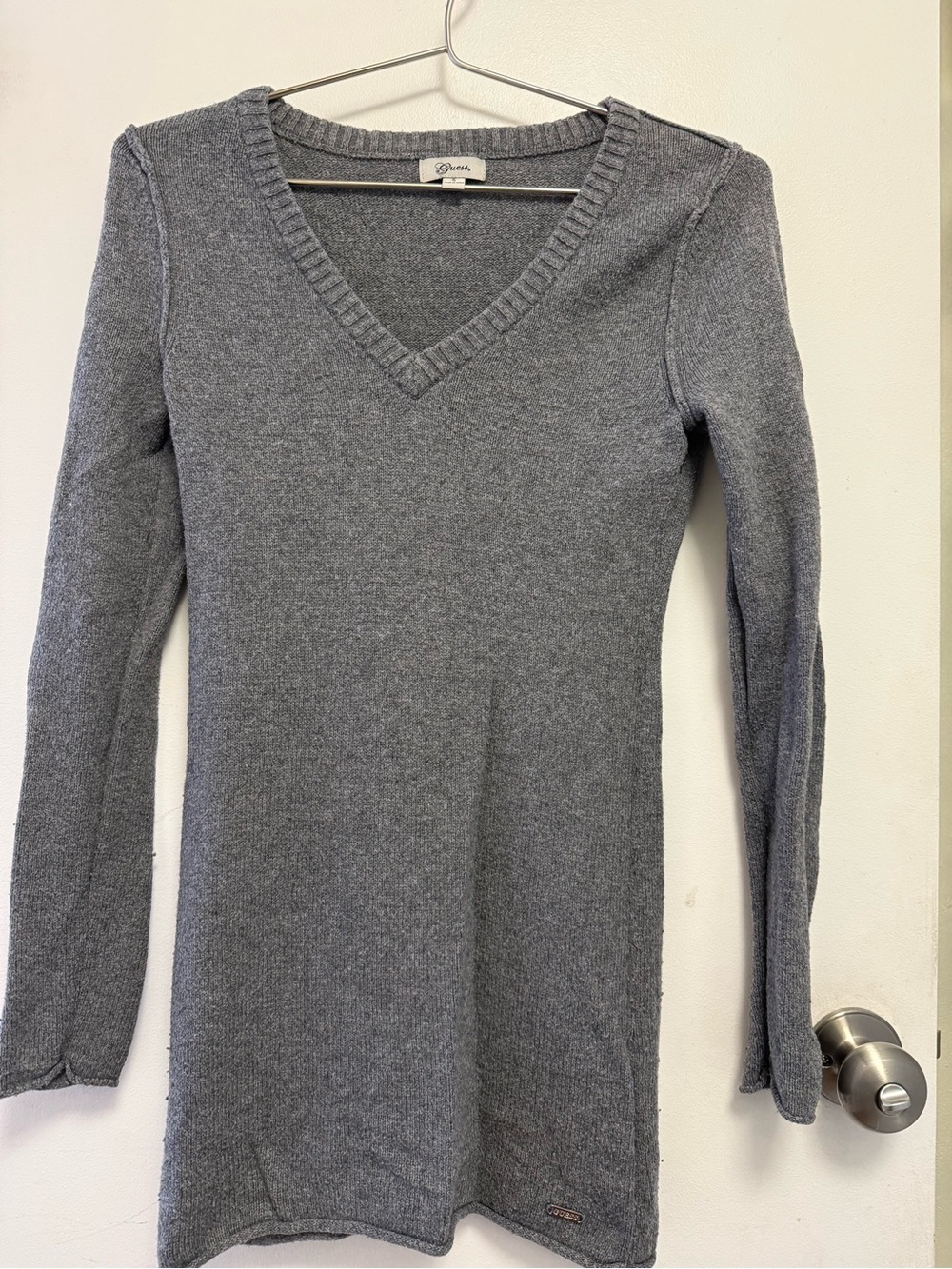Guess Gray V-Neck Long Sleeve Knit Top